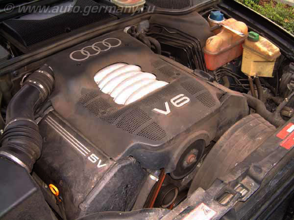 Audi A8 2.8 (104)